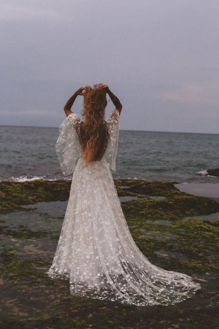 Boho A-Line Long Sleeves Backless Wedding Dresses With Lace Main Image
