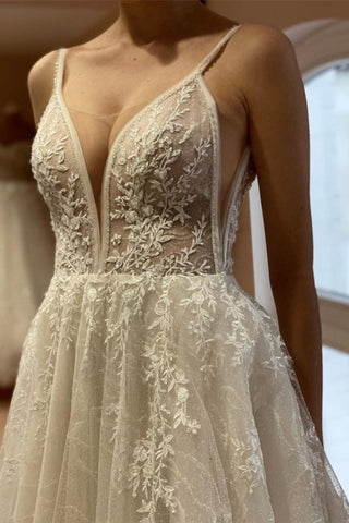Boho A-line V-neck Backless Sleeveless Wedding Dresses With Lace