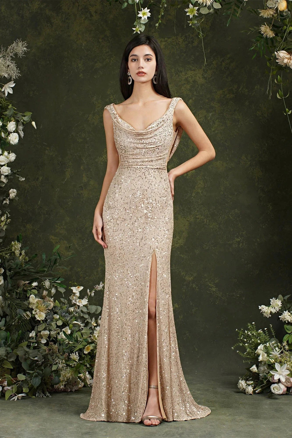 Brilliant Scoop Neck Sequins Backless Mermaid Bridesmaid/Prom Dress With Side Slit by misshow.com