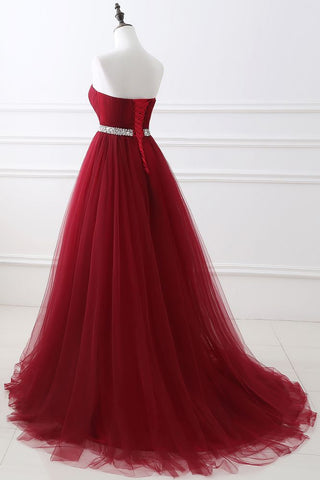 Vestido de fiesta de tul burdeos con escote en forma de A y escote en forma de corazón