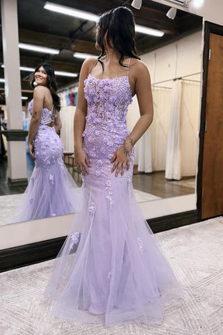 Armani | Vestido de fiesta de sirena lila con escote redondo y apliques
