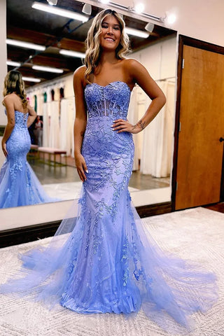 Evie | Vestido de fiesta largo de encaje con escote corazón y apliques de sirena