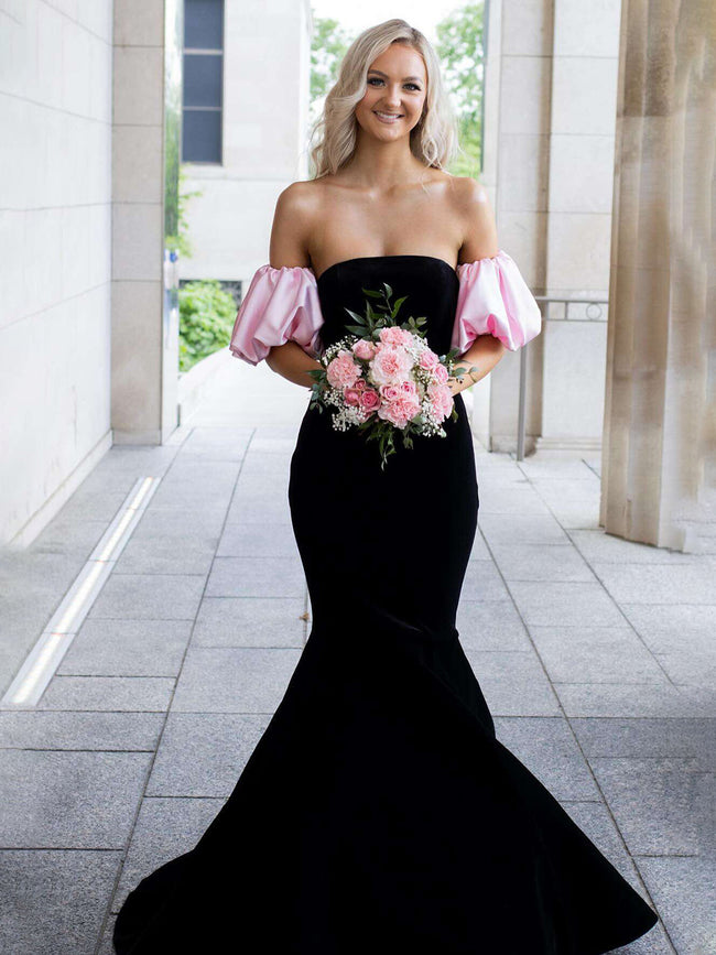 Calix | Black Mermaid Velvet Long Prom Dress with Detachable Sleeves Hover Image