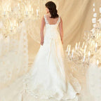 Plus Size Wedding Dresses V-Neck Sleeveless Appliques Beads vestido noiva boho Lace Up Back Sweep Train Custom Made by payinti