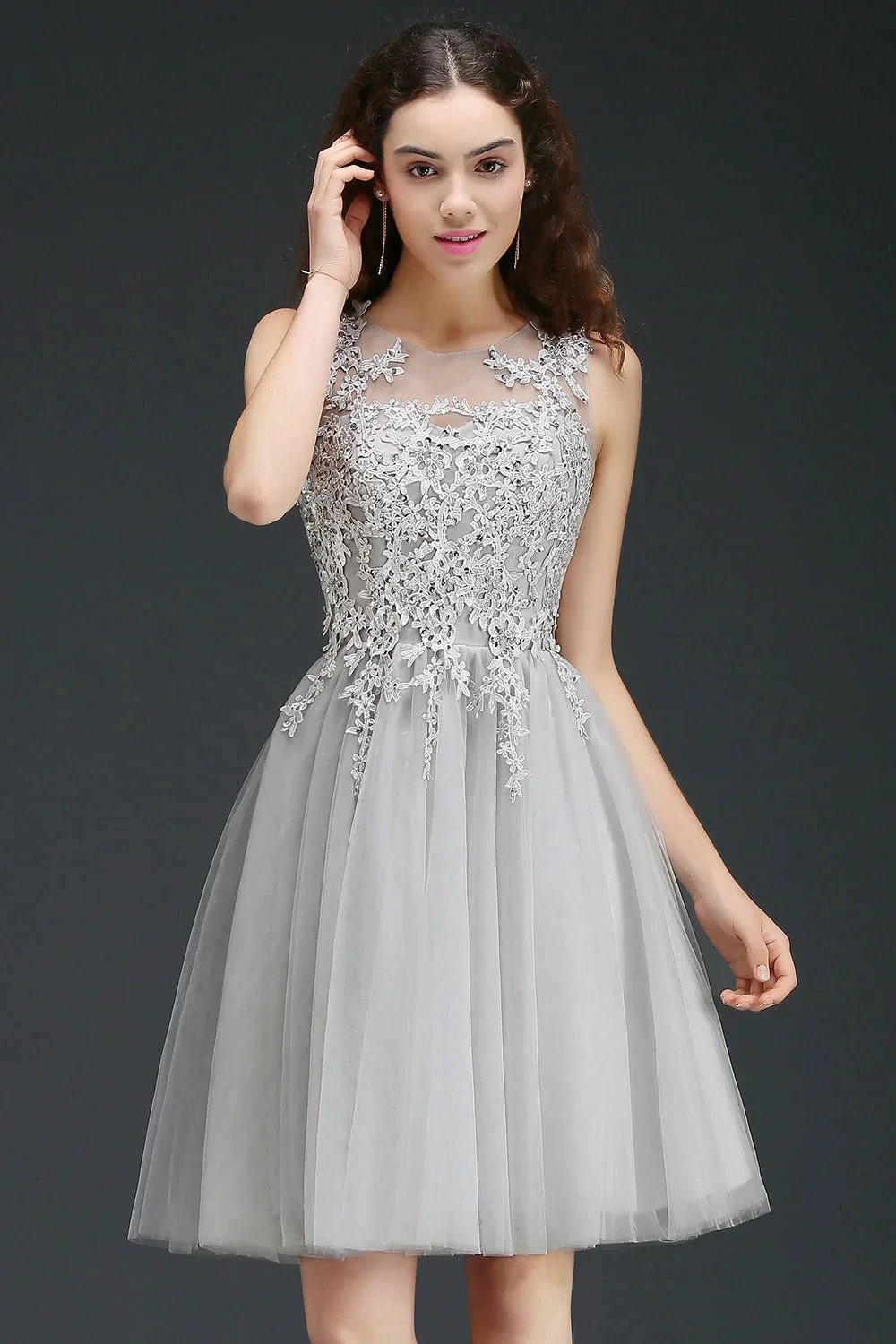 Charming A-Line Scoop Sleeveless Appliques Lace Short Bridesmaid Dresses by misshow.com