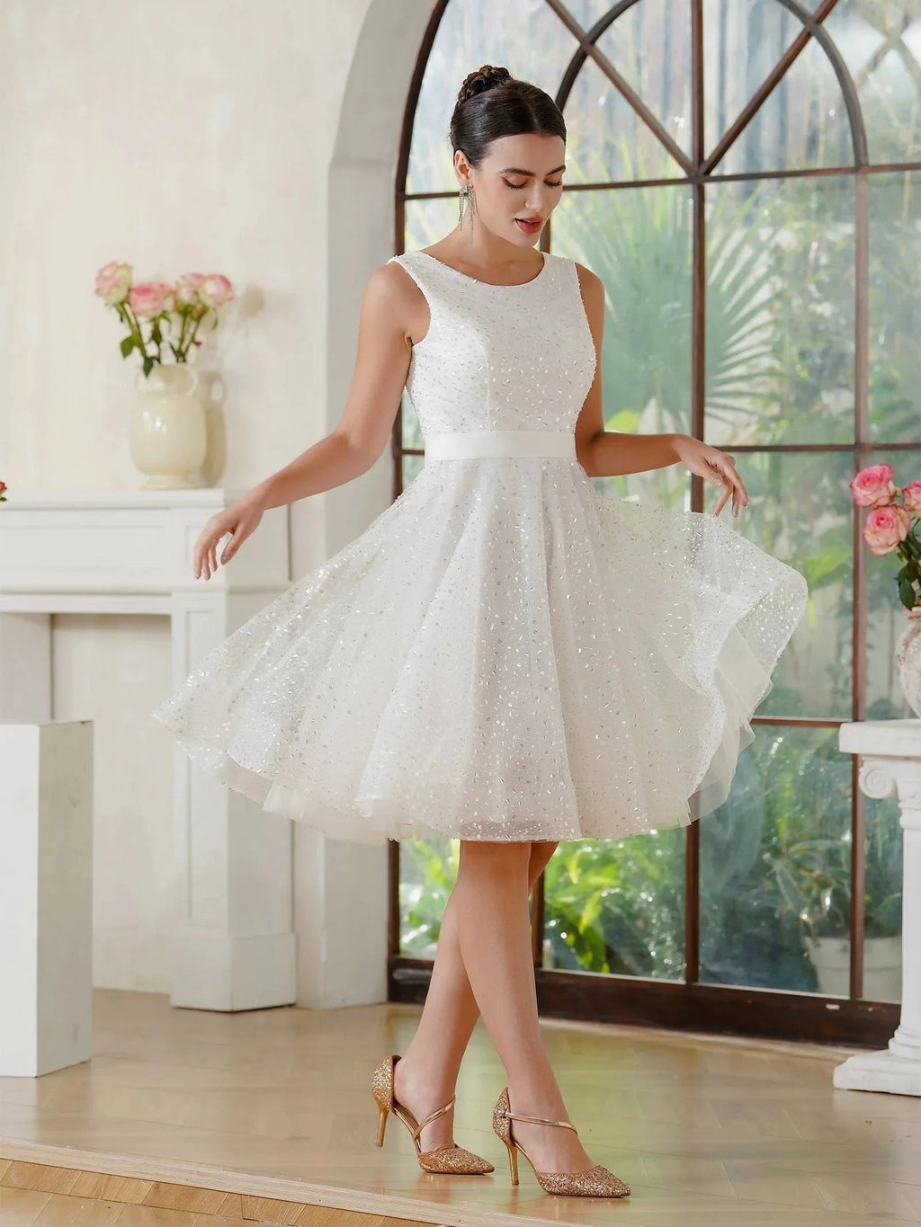 Charming A-Line Tulle Polyester Scoop Sleeveless Off White Prom Dresses With Sequined by misshow.com