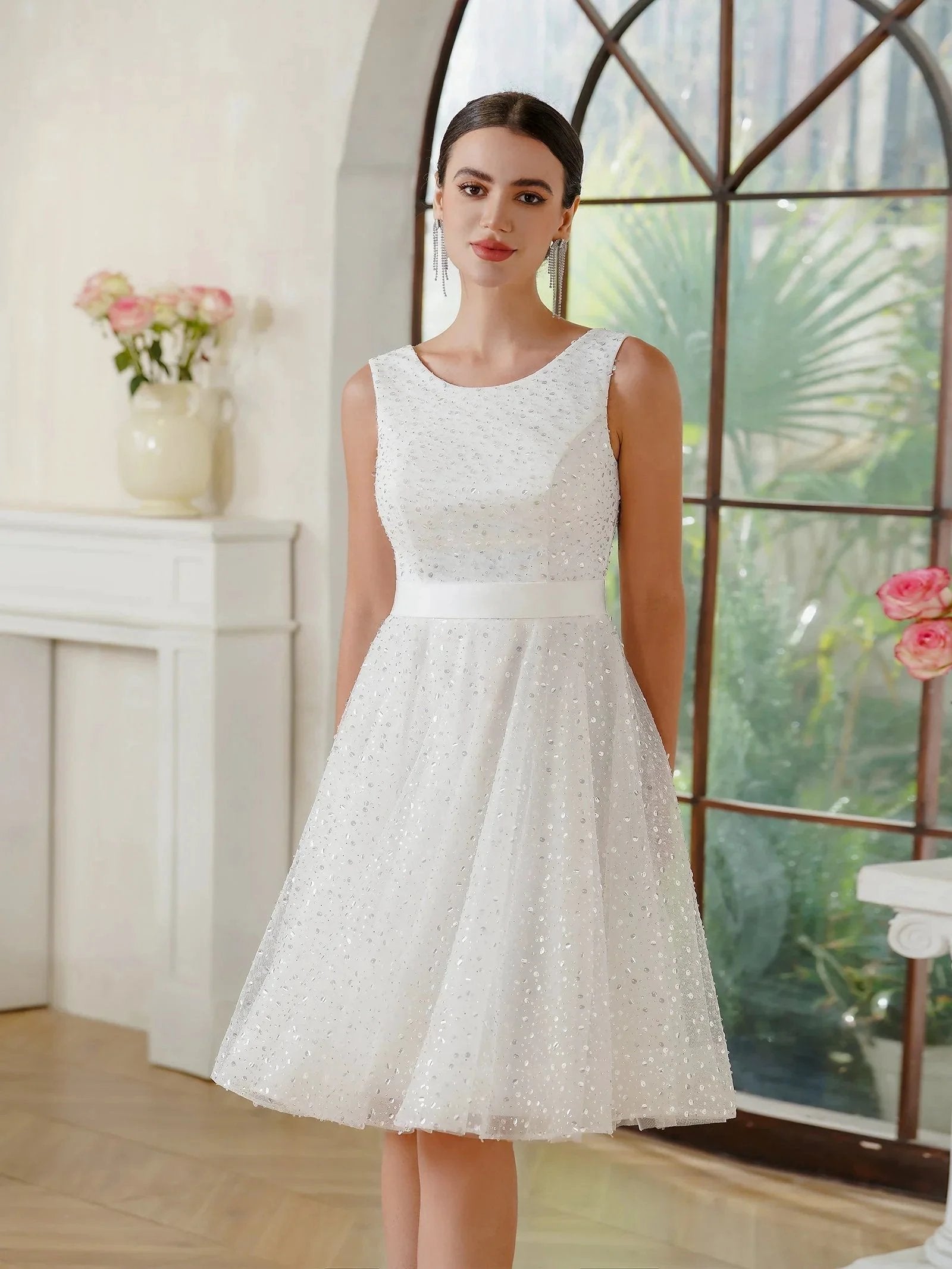 Charming A-Line Tulle Polyester Scoop Sleeveless Off White Prom Dresses With Sequined by misshow.com