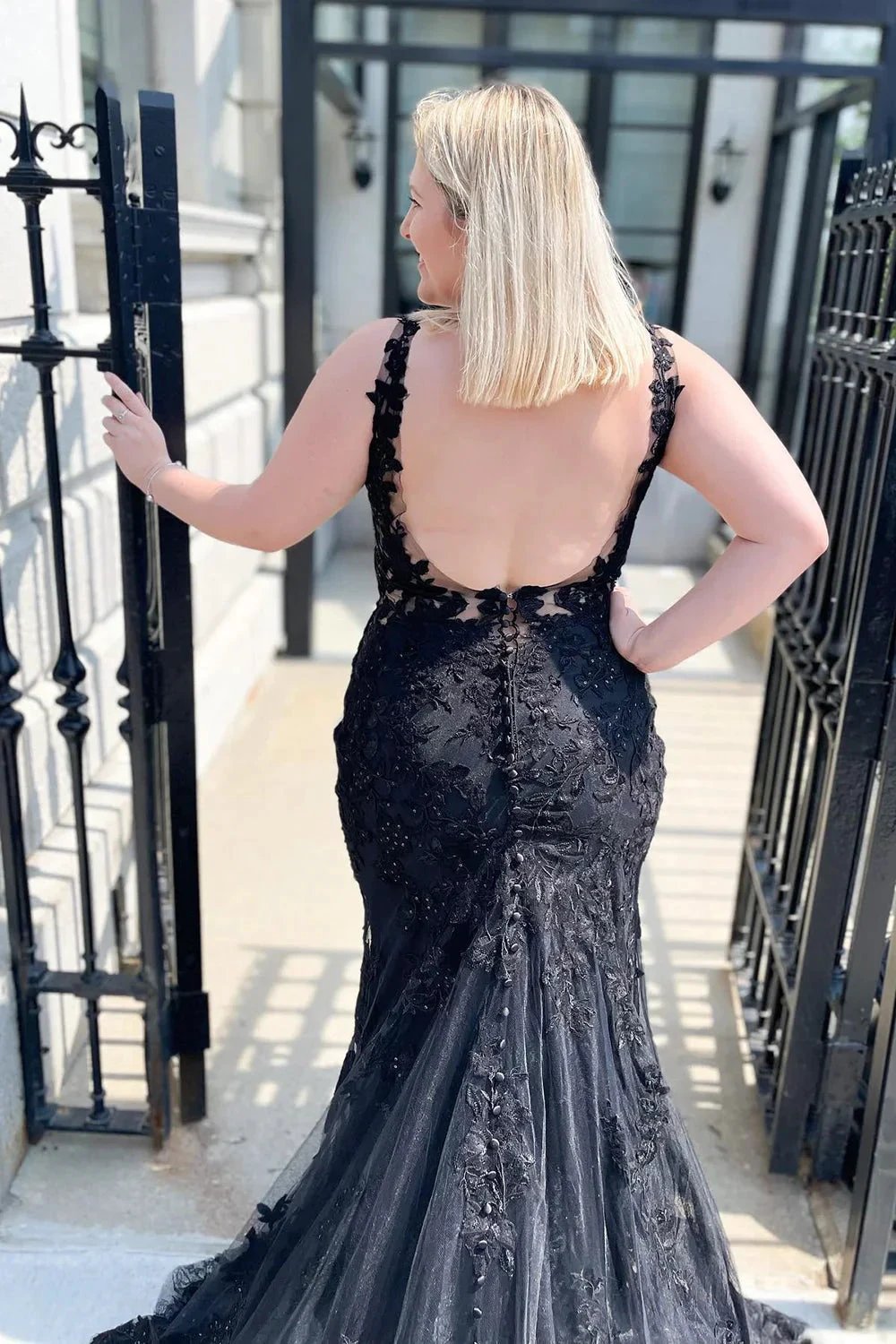 Charming Black Long Mermaid V-neck Lace Tulle Open Back Prom Dress by BIZTUNNEL