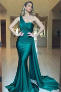 Charming Long Mermaid One Shoulder Green Prom Dress With Side Train by BIZTUNNEL