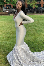 Charming Long Mermaid V-neck Long Sleeves Prom Dress With Beading by misshow.com