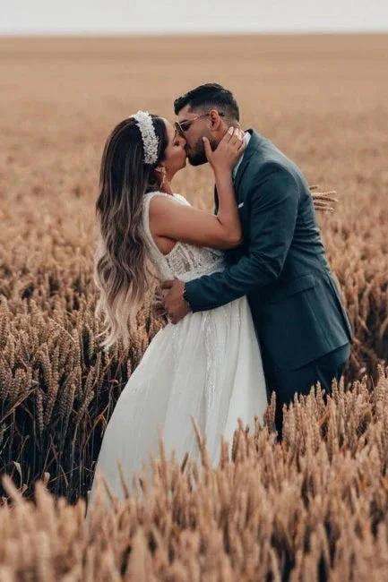 Charming Long White A-line Tulle Sleeveless Wedding Dress with Lace by misshow.com