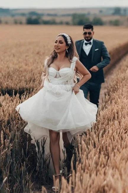 Charming Long White A-line Tulle Sleeveless Wedding Dress with Lace by misshow.com