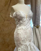 Charming Mermaid Lace V-Neck Sleeveless White Wedding Dresses With Appliques by misshow.com