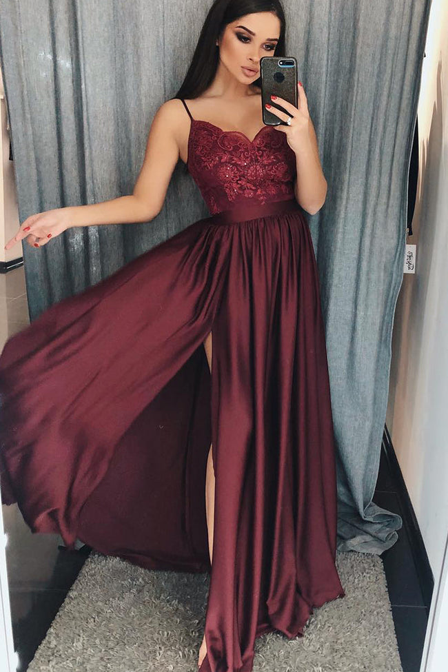 Chic A-Line V-neck Chiffon Lace Long Prom Dress With Slit Main Image