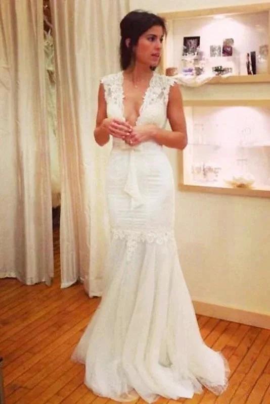 Chic Applique Tulle V-neck Sleeveless Mermaid Elegant Wedding Dresses by misshow.com