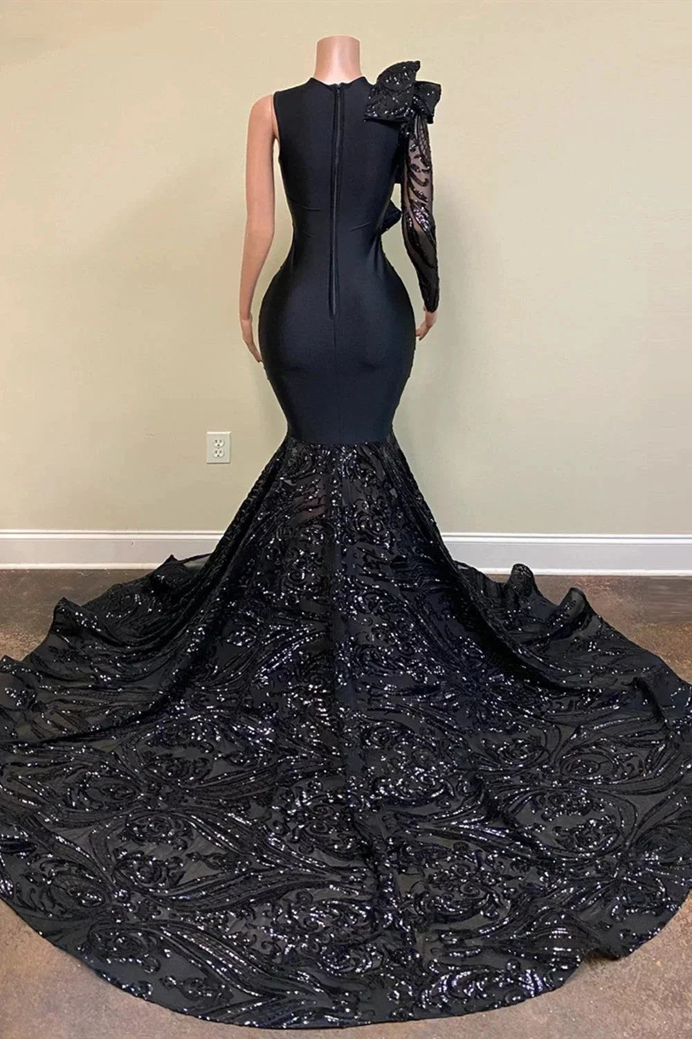 Chic Black Long Sleeve Asymmetrical Floor Length Mermaid Prom Dress by misshow.com