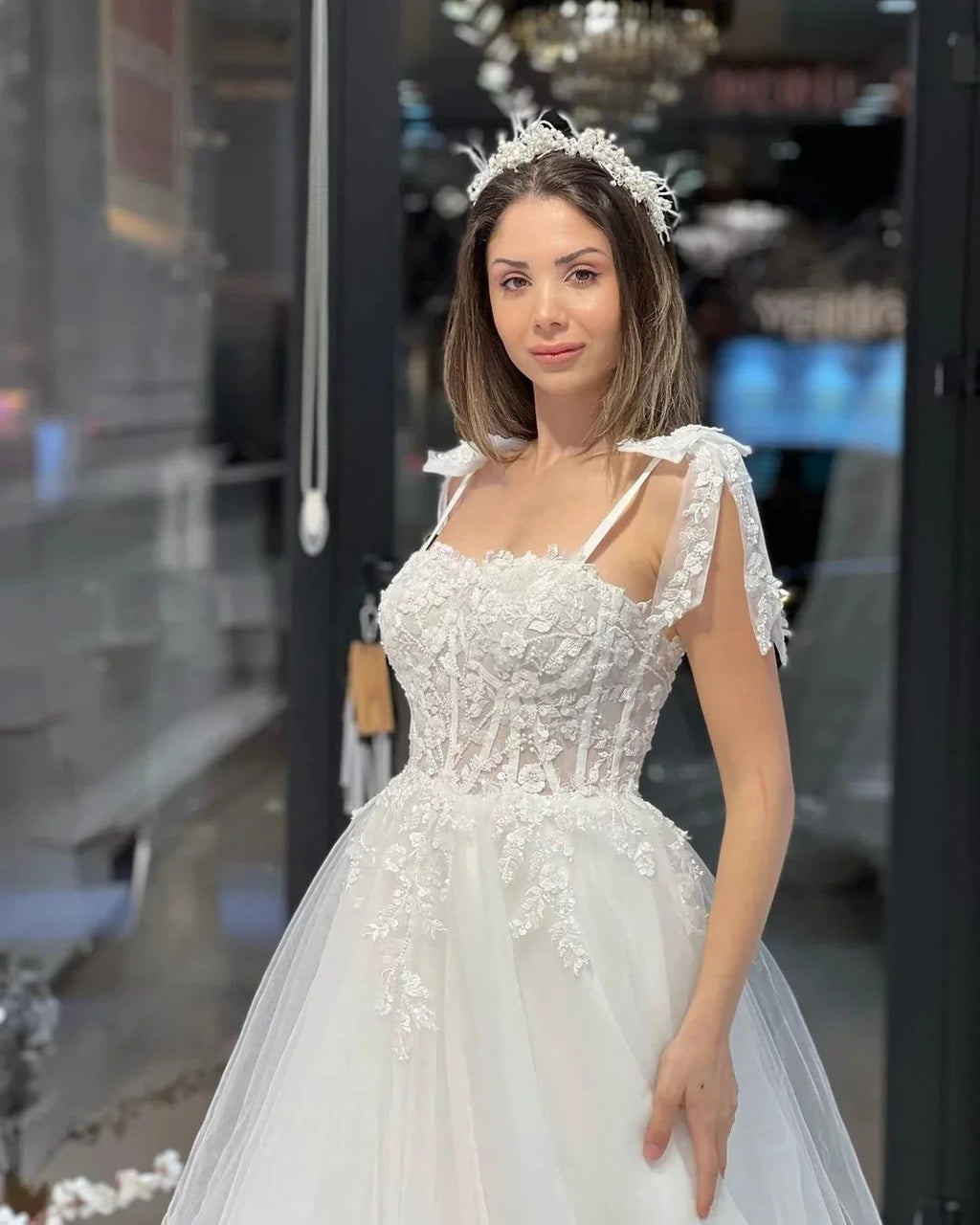 Chic Floor Length Sweetheart Sleeveless A-Line Tulle Wedding Dress with Appliques by misshow.com