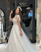 Chic Floor Length Sweetheart Sleeveless A-Line Tulle Wedding Dress with Appliques by misshow.com