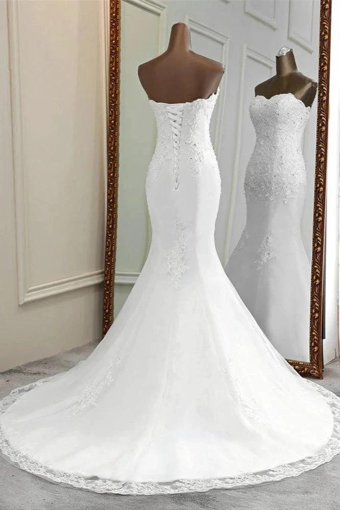 Chic Long Mermaid Strapless Lace Appliques Wedding Dress by BIZTUNNEL