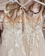 Chic Long Spaghetti Straps V-neck A-Line Tulle Wedding Dress With Appliques Lace by BIZTUNNEL
