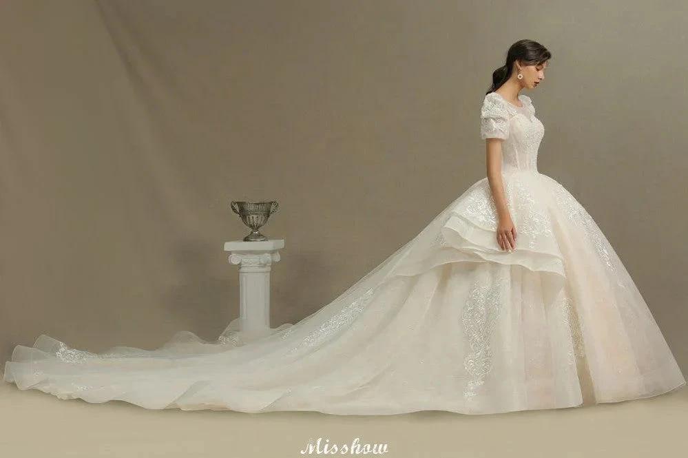 Chic Short Sleeves Tulle Lace Appliques Bridal Gown Spring Garden Wedding Dress by misshow.com