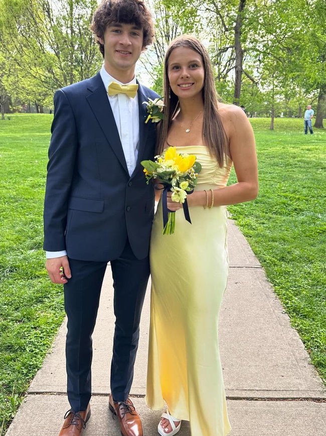 Christabel | Vestido de fiesta largo rosa fruncido sin tirantes  Main Image