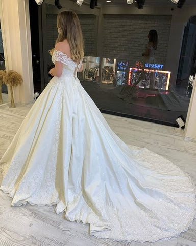 Classy Long A-Line Off-the-Shoulder Appliques Lace Backless Wedding Dress