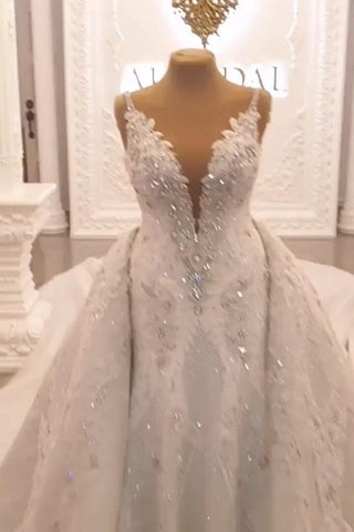 Classy Long Sweetheart Spaghetti Straps Appliques Lace Crystal Backless Wedding Dress