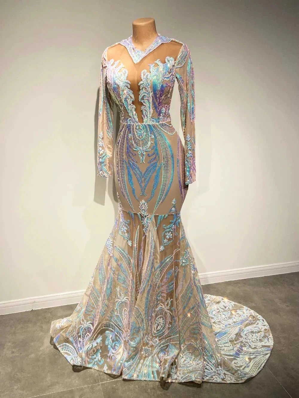 Classy V-neck Sequins Floor-length Mermaid Prom Dresses With Long Sleeves by misshow.com