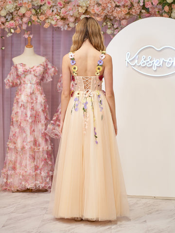 Piper | Vestido de fiesta midi con corsé en forma de A y flores 3D