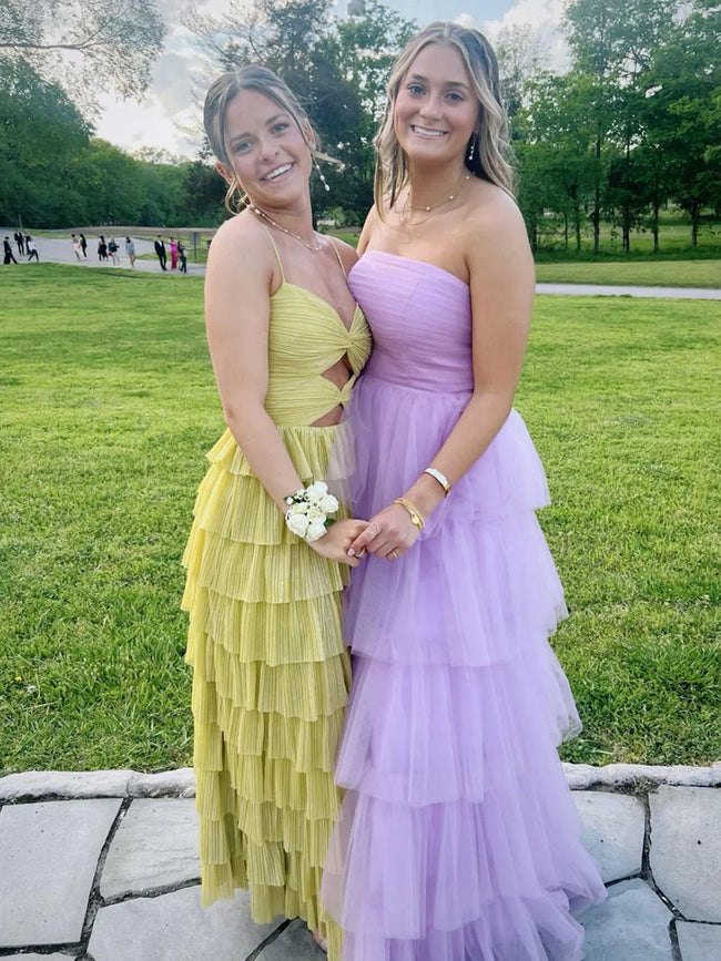 Curitis | Vestido largo formal amarillo con escote en forma de cerradura, tirantes finos y volantes escalonados  Main Image