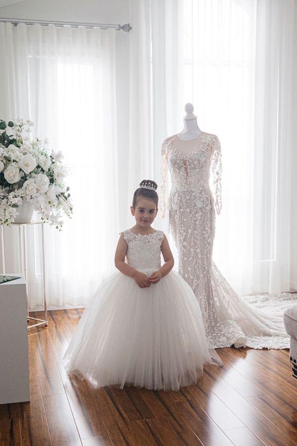 Cute Ivory Long Ball Gown Tulle Sleeveless Flower Girl Dresses - photo 2