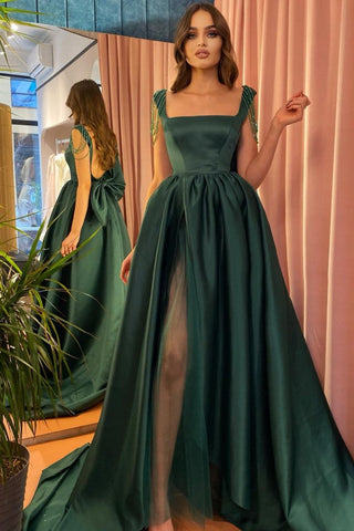 Vestido de fiesta largo verde oscuro de satén en forma de A con abertura frontal y espalda abierta con lazo
