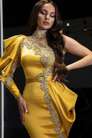 Yellow Halter Mermaid One Shoulder Long Sleeve Prom Dress With Beadings