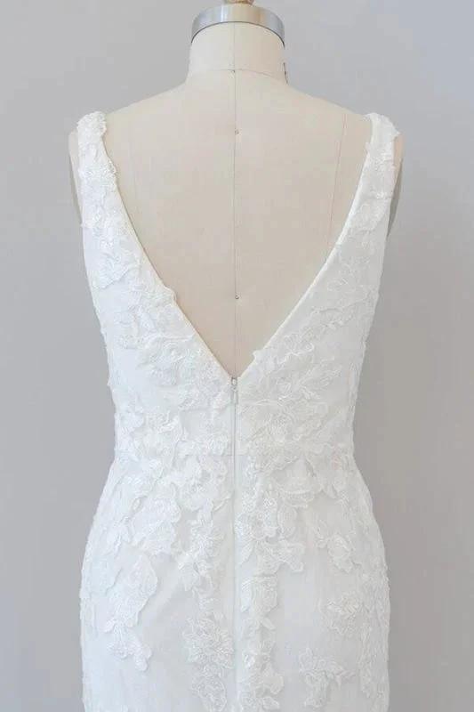 Deep V-neck Appliques Tulle Mermaid Elegant Wedding Dresses by misshow.com