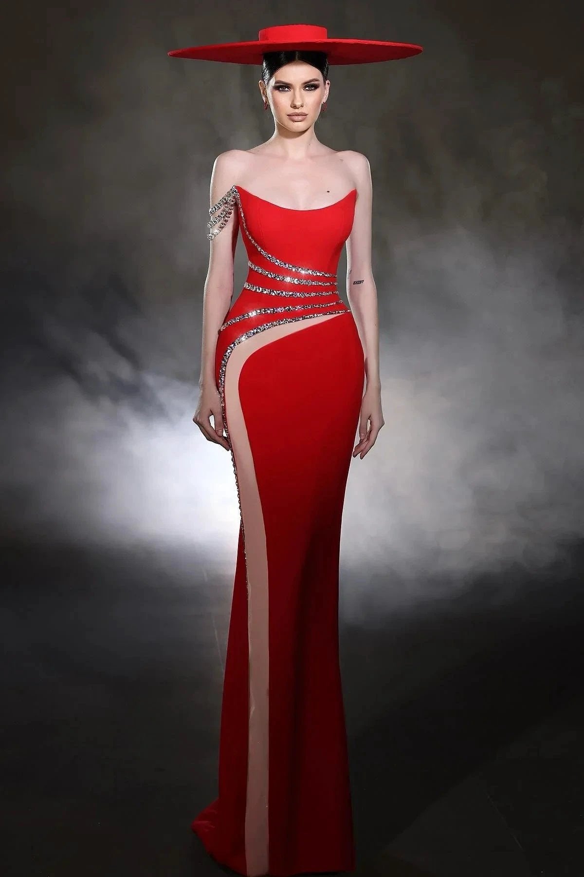 Designer Column Tulle Satin One Shoulder Sleeveless Red Prom Dresses With Beading by misshow.com