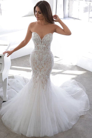 Vestido de novia de encaje estilo sirena con escote corazón de diseñador para verano