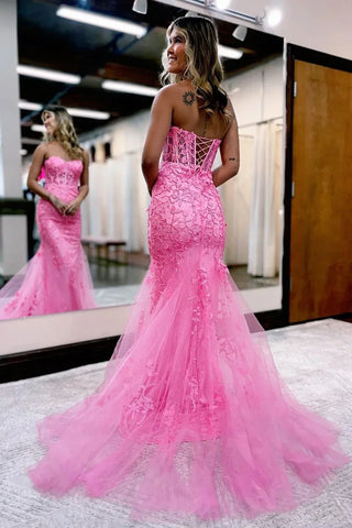 Evie | Vestido de fiesta largo de encaje con escote corazón y apliques de sirena