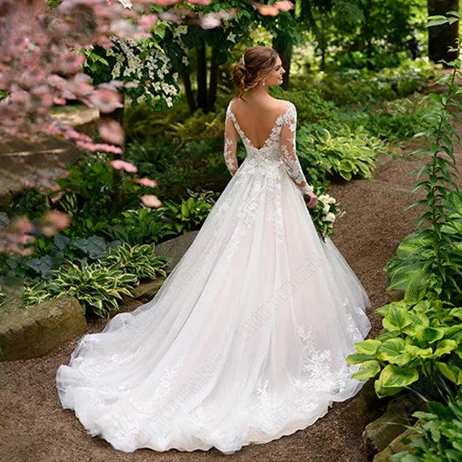 Vintage Wedding Dresses For Women Appliques Long Sleeves Bride Gowns Backless A Line Vestidos De Noiva Mariage Main Image