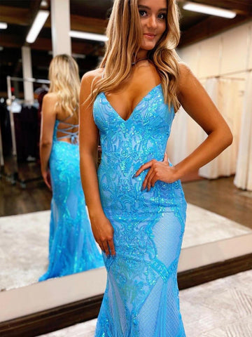 Vestido de fiesta largo ajustado con escote en V, espalda descubierta y purpurina rosa