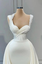 Elegant A-line Sweetheart Sleeveless Beading Wedding Dresses by misshow.com