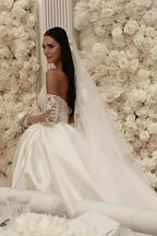 Elegant A-Line Tulle Scoop Sleeveless White Wedding Dress With Appliques by misshow.com