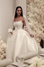 Elegant A-Line Tulle Scoop Sleeveless White Wedding Dress With Appliques by misshow.com