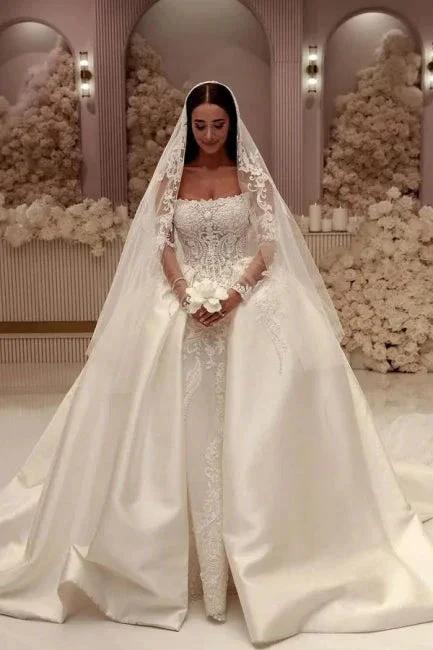 Elegant A-Line Tulle Scoop Sleeveless White Wedding Dress With Appliques by misshow.com