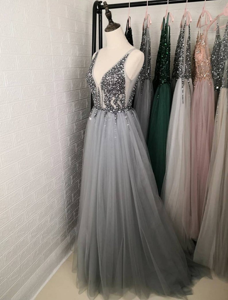 Elegant A-line V-neck Tulle Beading Open Back Prom Dress with Slit