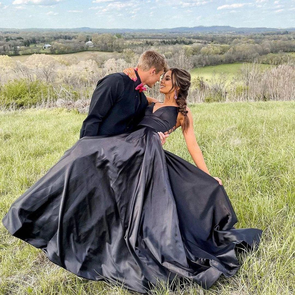 Elegant Black A-line V-neck Long Prom Dresses with Pockets by BIZTUNNEL