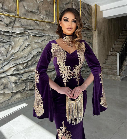 Elegantes bodenlanges Meerjungfrau-Ballkleid mit Herzausschnitt und langen Ärmeln