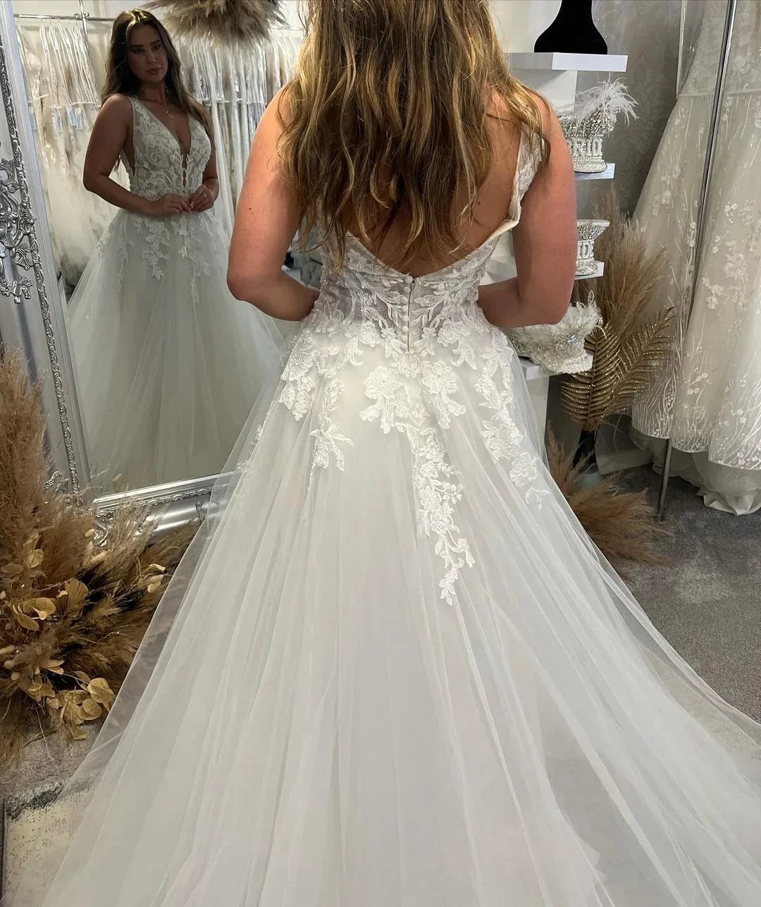 Elegant Floor Length V-Neck Sleeveless A-Line Tulle Wedding Dress with Appliques by misshow.com