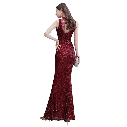 Elegante vestido de fiesta de sirena sin mangas color burdeos con cuello ilusión