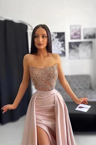 Elegant Long A-line Lace Sequined Sleeveless Prom Dress With Slit